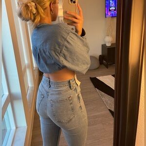 Abercrombie ultra high rise 90’s slim straight jean